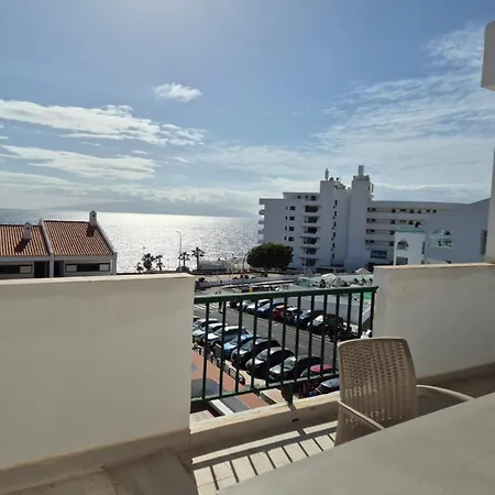 Apartment Valdes *