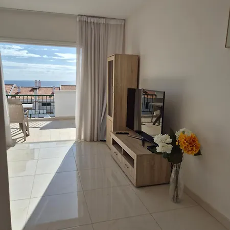Valdes Apartment *